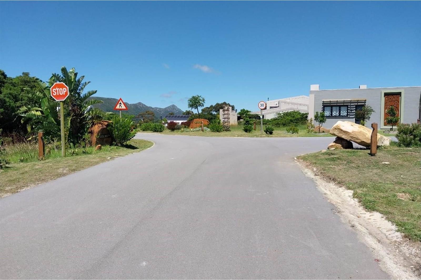 222 m² Land available in Crossways Farm Village photo number 3
