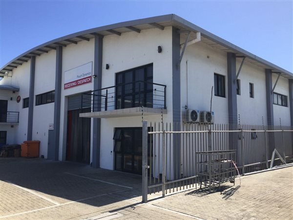 565  m² Industrial space in Capricorn