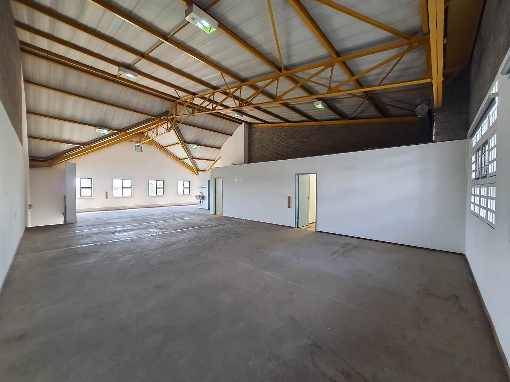 227.8  m² Industrial space in Halfway House photo number 8