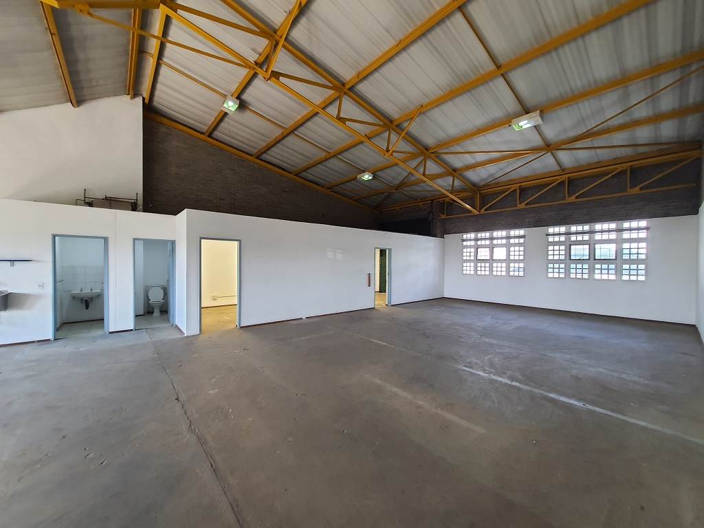 227.8  m² Industrial space in Halfway House photo number 11