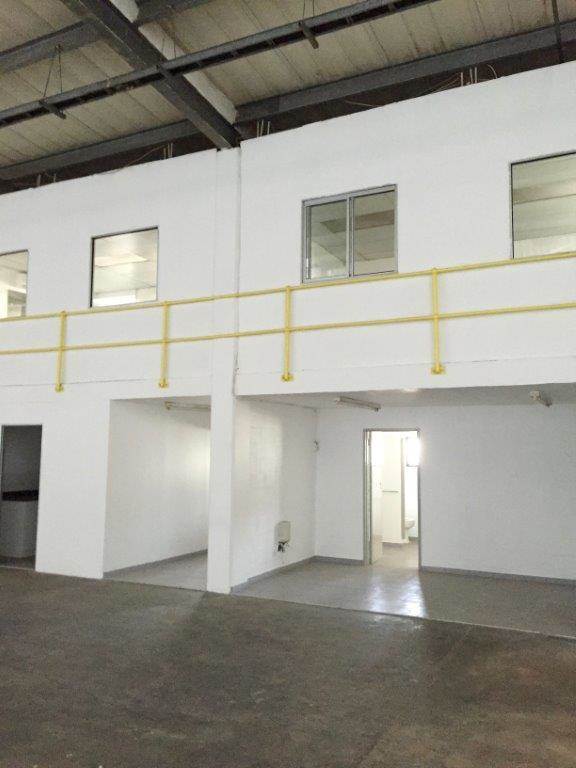 353  m² Industrial space in Durban North photo number 6