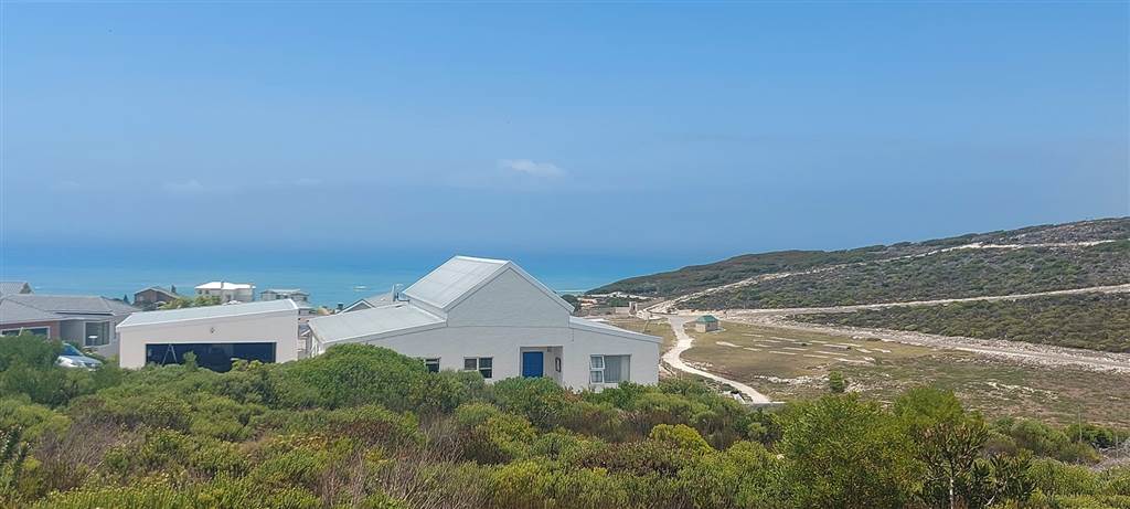 675 m² Land available in Struisbaai photo number 4