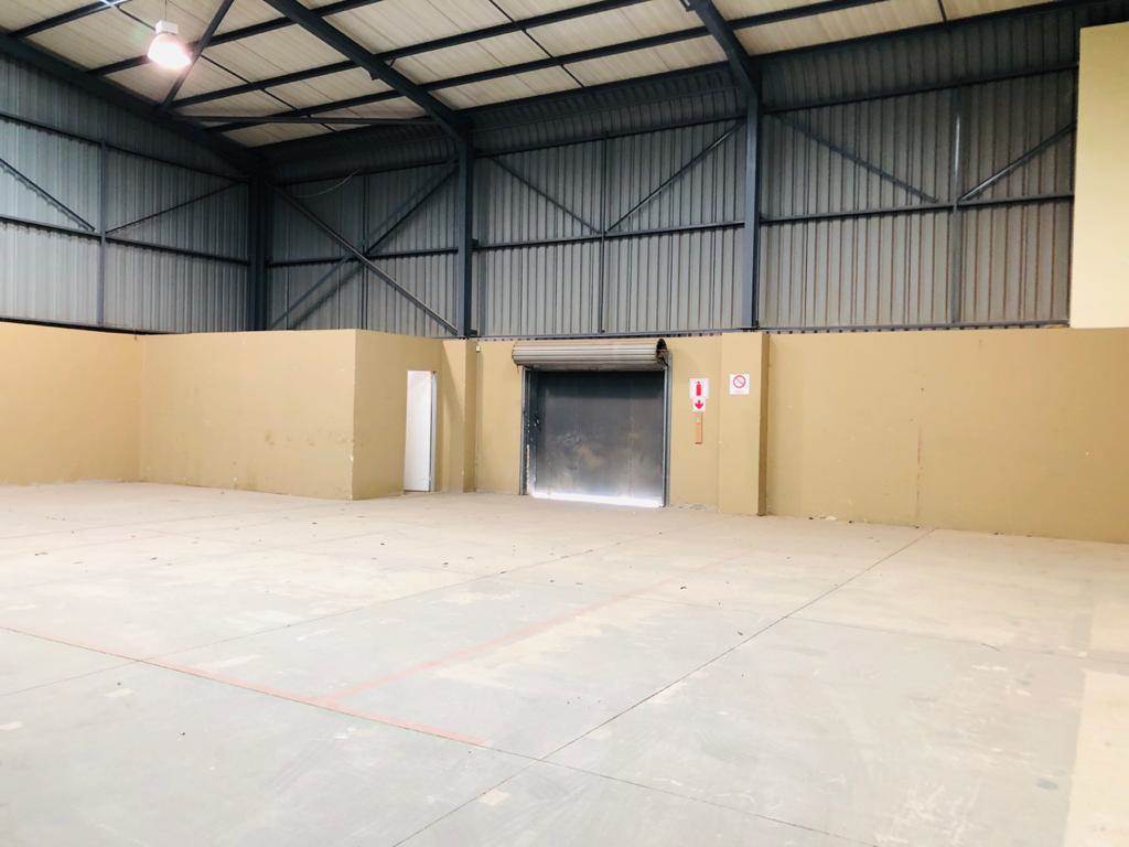 451  m² Industrial space in Stormill photo number 7