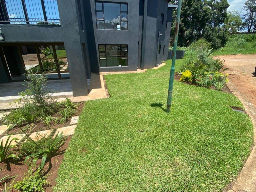 4 Bed House in Tzaneen photo number 2