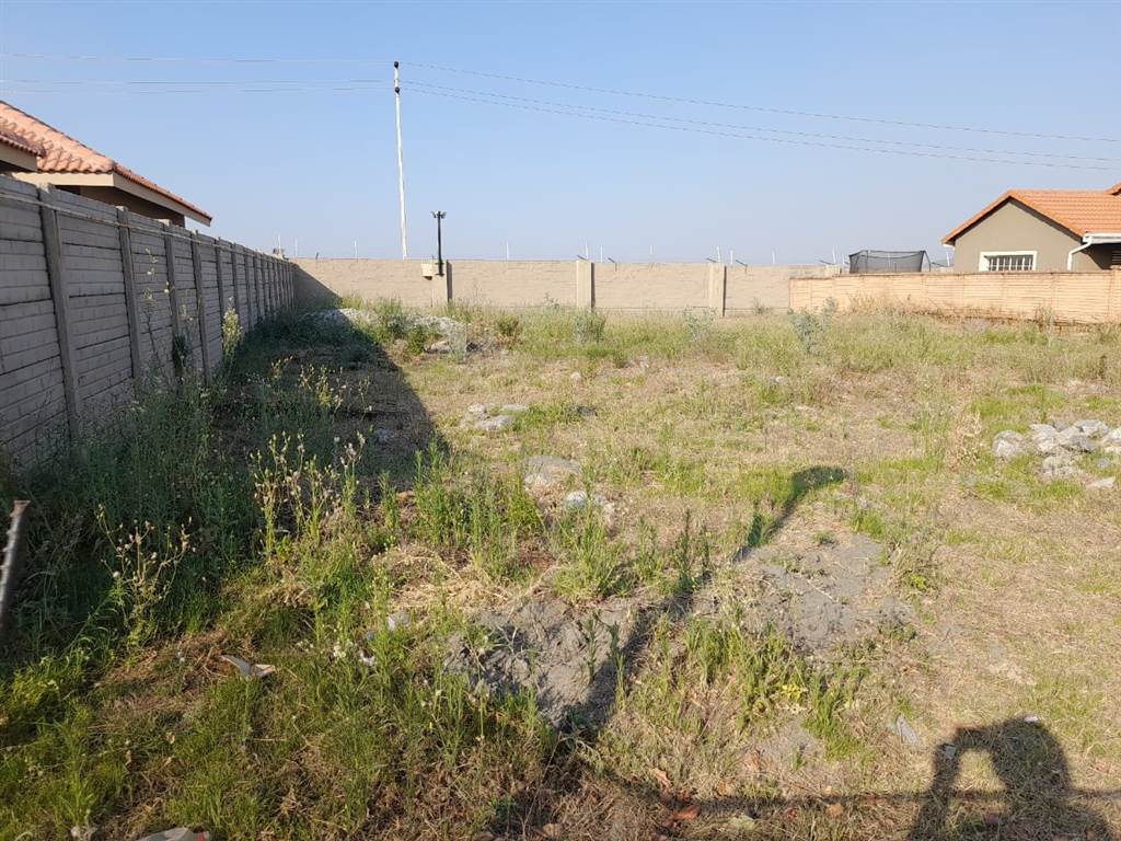 468 m² Land available in Waterkloof East photo number 9