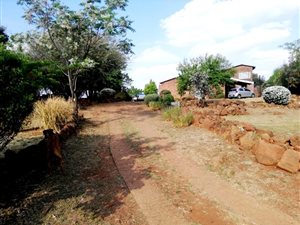 4.5 ha Farm in Homestead Apple Orchards
