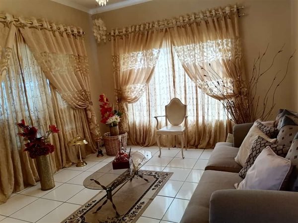 3 Bed House in Kharwastan
