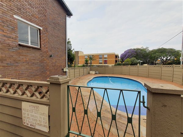2 Bedroom Flat 2 Bedroom Flat