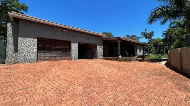 5 Bed House in Mtunzini photo number 4