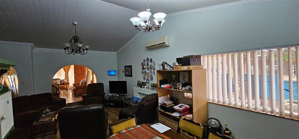 3 Bed House in Delmas photo number 11