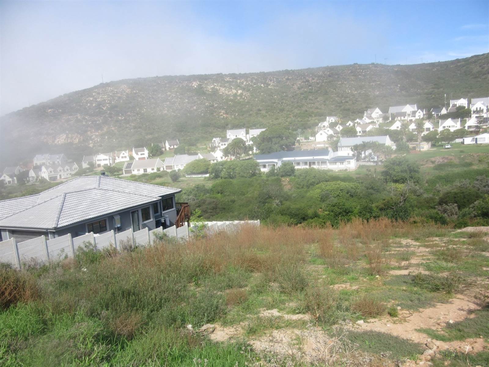 924 m² Land available in Island View photo number 2