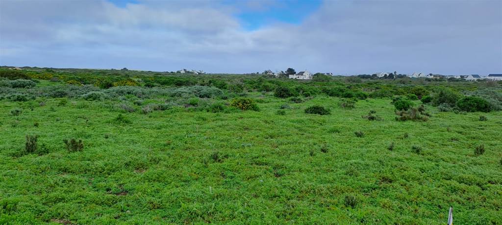 2.5 ha Land available in Jacobsbaai photo number 1