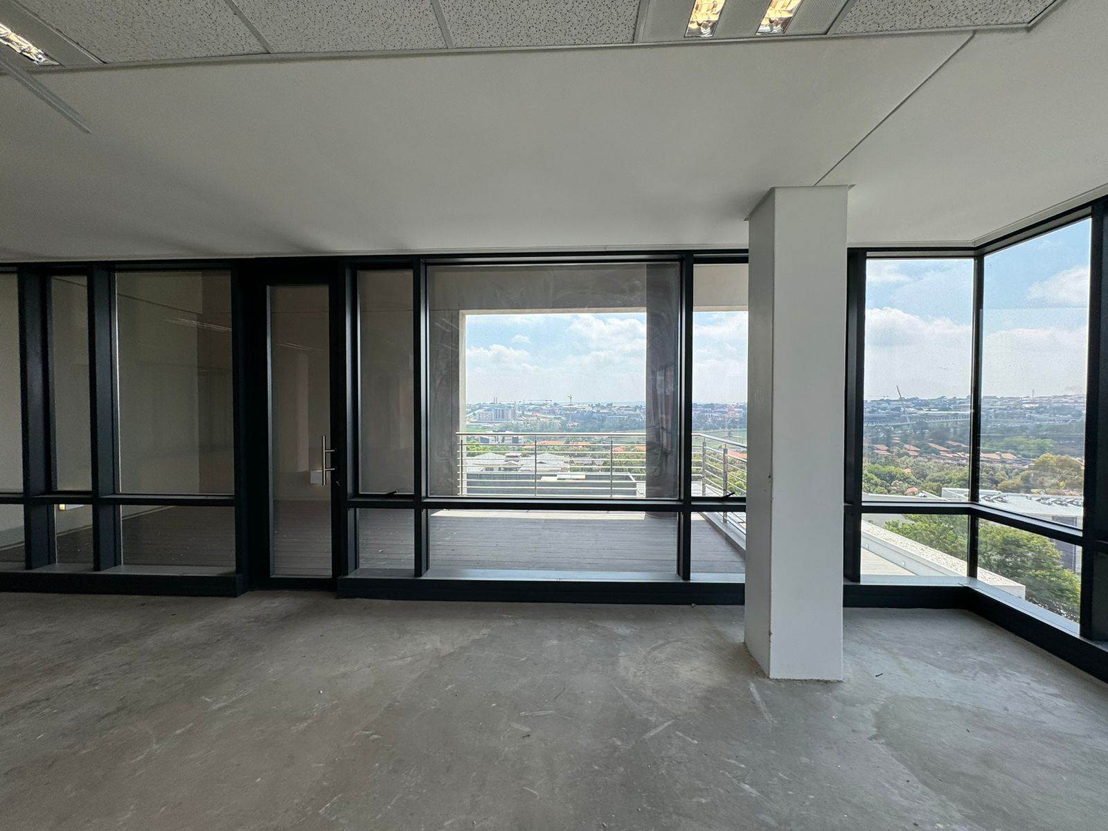 197  m² Commercial space in Sandown photo number 26
