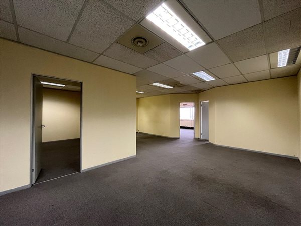101  m² Office Space