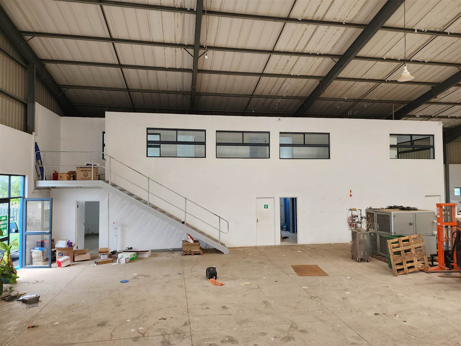 1092  m² Industrial space in Shakas Head photo number 4