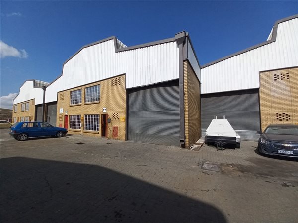 262  m² Industrial space