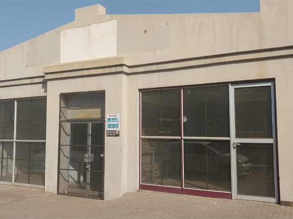 Commercial space Commercial space