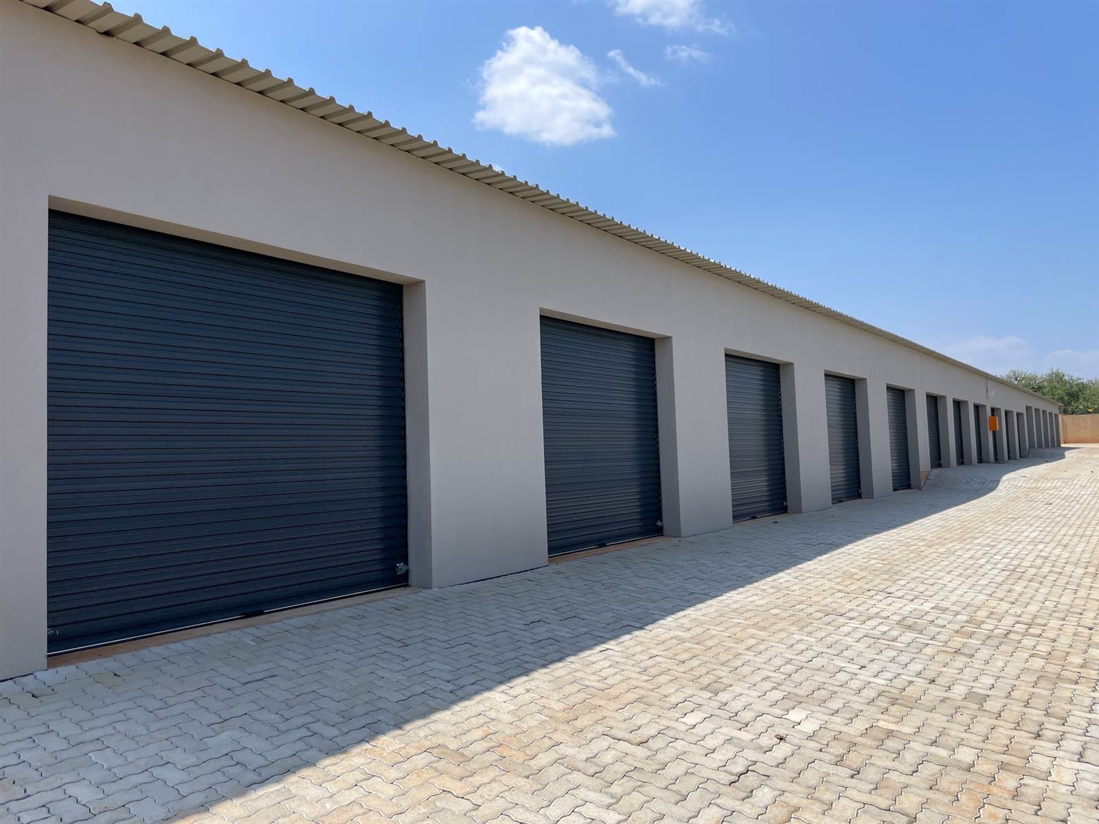 28  m² Commercial space in Leloko photo number 4