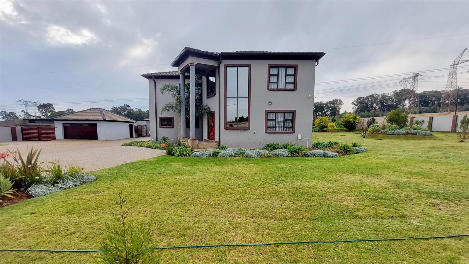 7 Bed House in Rietvlei View photo number 1
