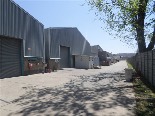 5 850  m² Industrial space