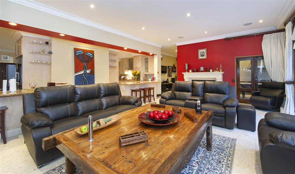 6 Bed House in Linksfield photo number 15