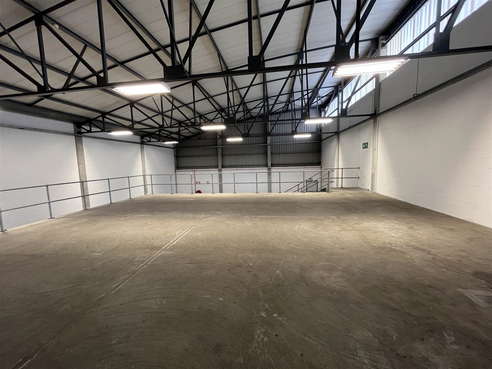 549  m² Industrial space in Airport Industria photo number 15