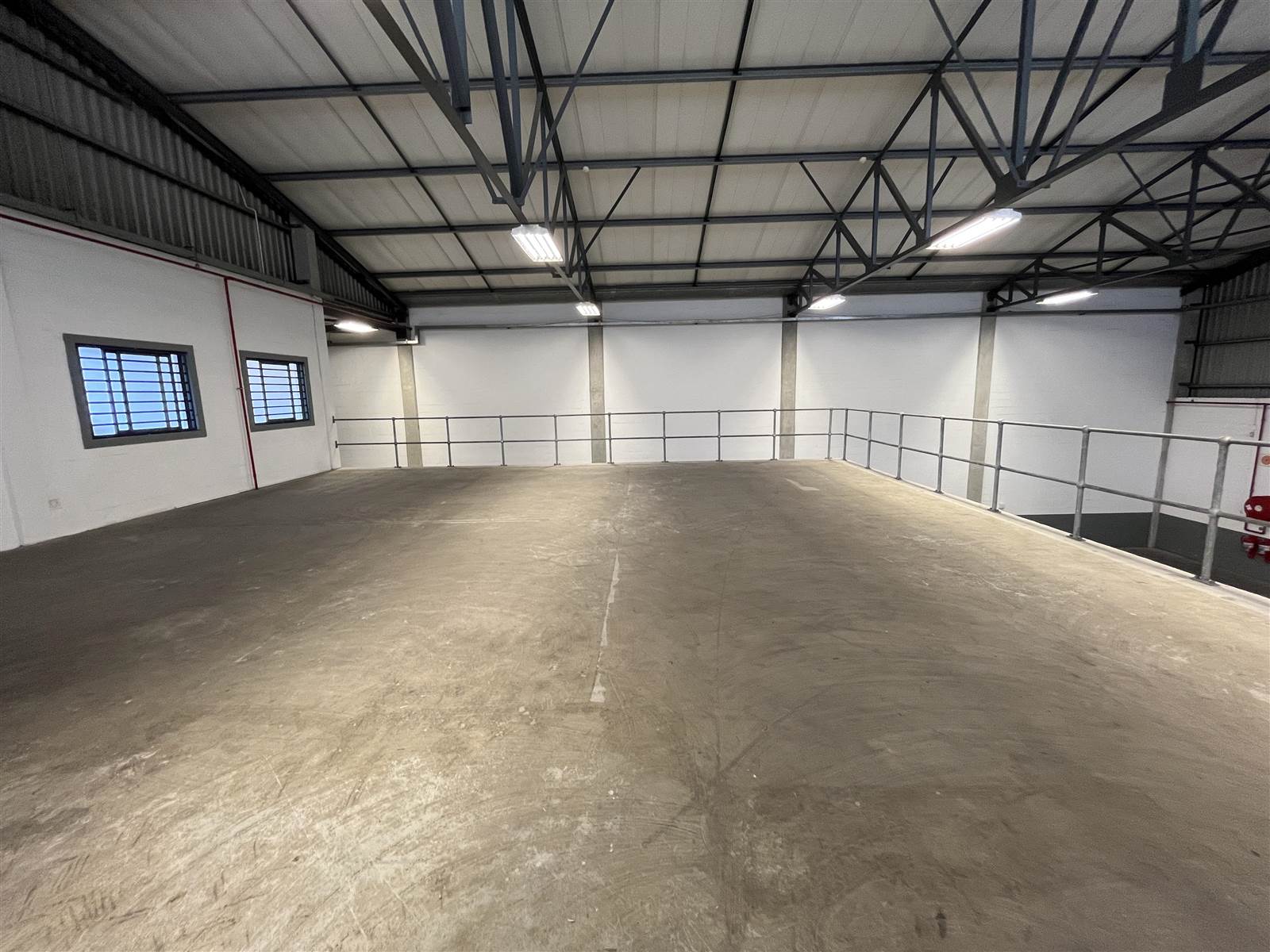 549  m² Industrial space in Airport Industria photo number 12