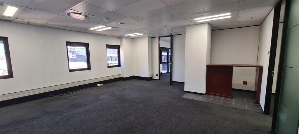 191  m² Commercial space in Sandown photo number 14