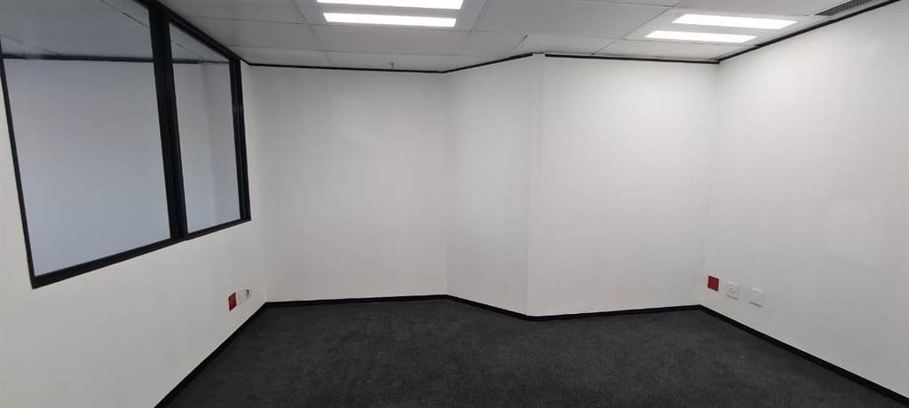 191  m² Commercial space in Sandown photo number 20