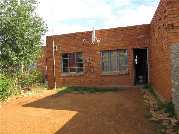 2 Bed House in Vryburg