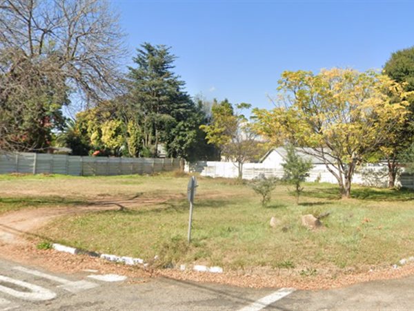 1140 m² Land available in Kensington B