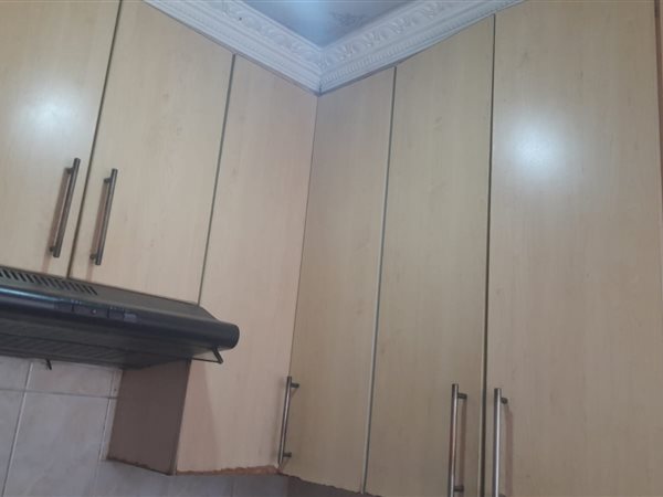 2 Bedroom House 2 Bedroom House