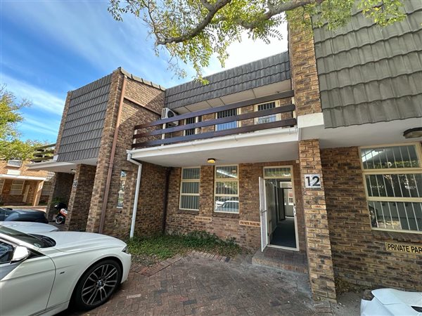 134  m² Commercial space in Pinelands
