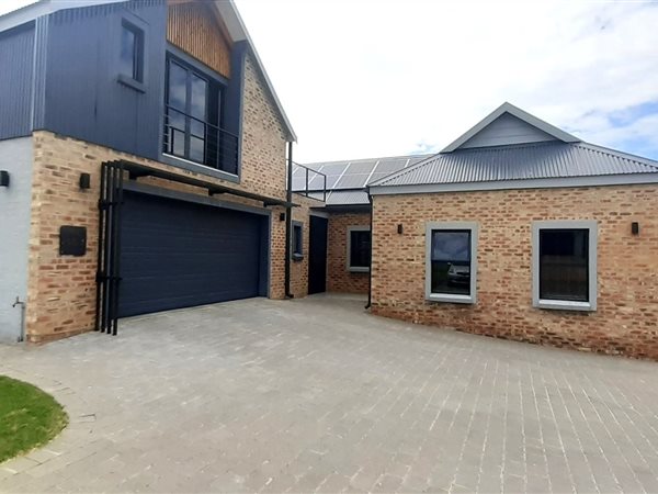 4 Bed House in Parys Golf Estate
