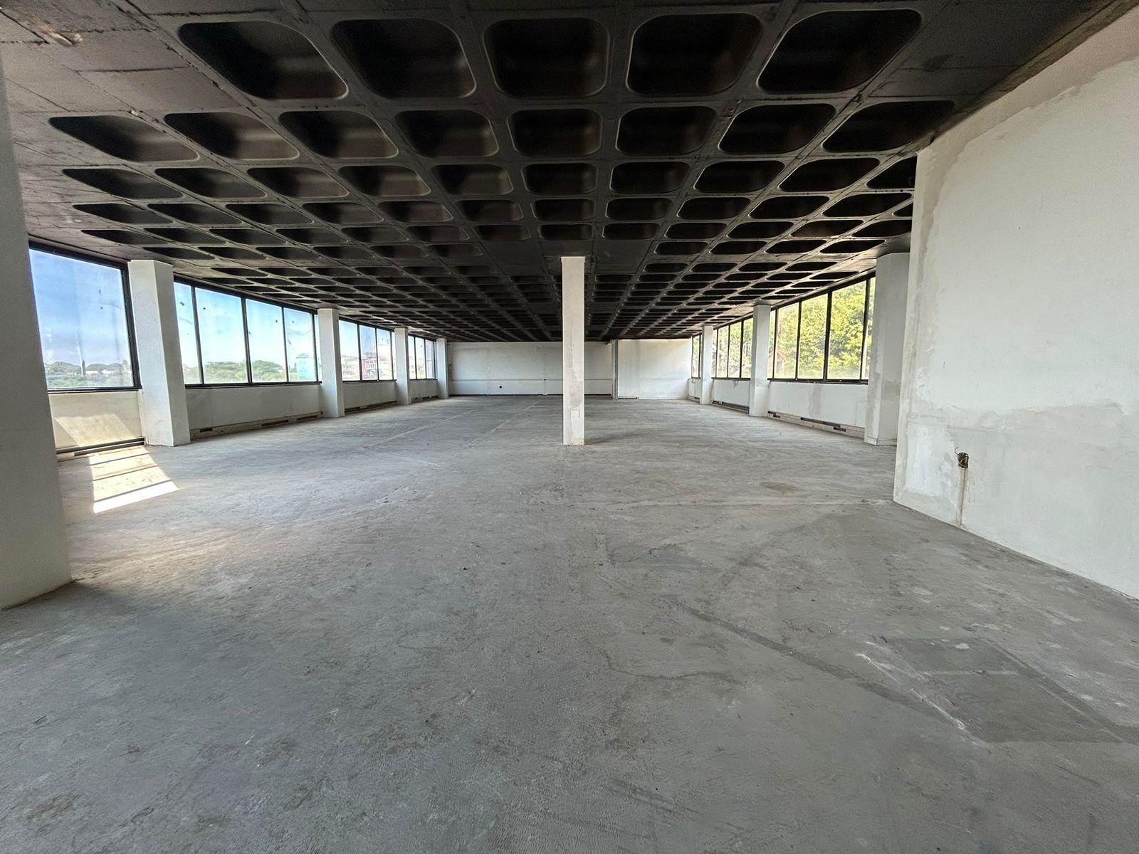 890  m² Commercial space in Northcliff photo number 6