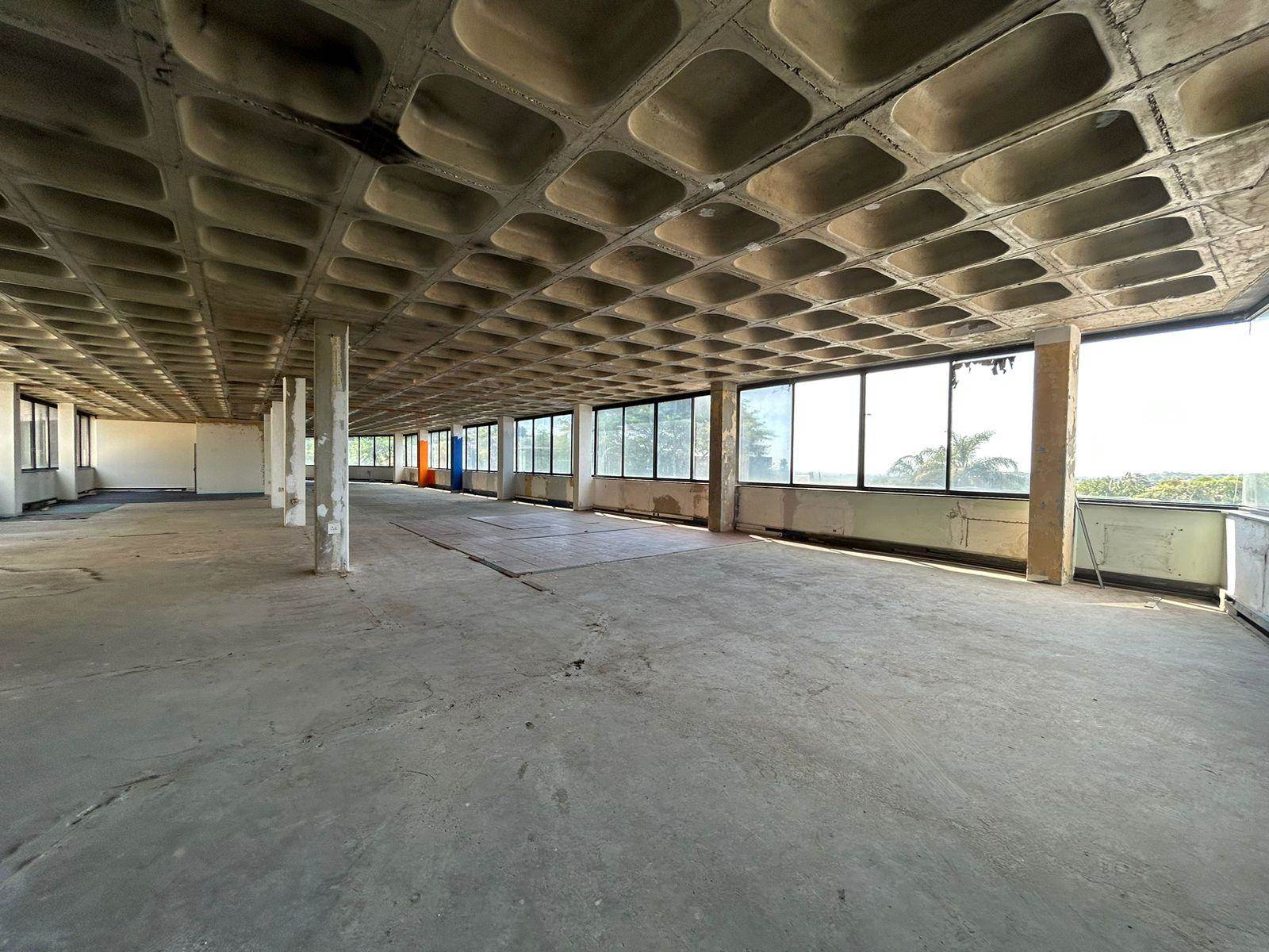 890  m² Commercial space in Northcliff photo number 9