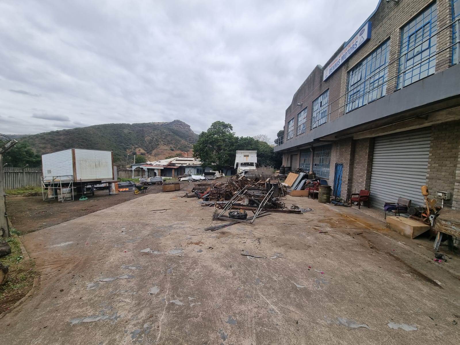 10000  m² Industrial space in Pinetown Central photo number 1