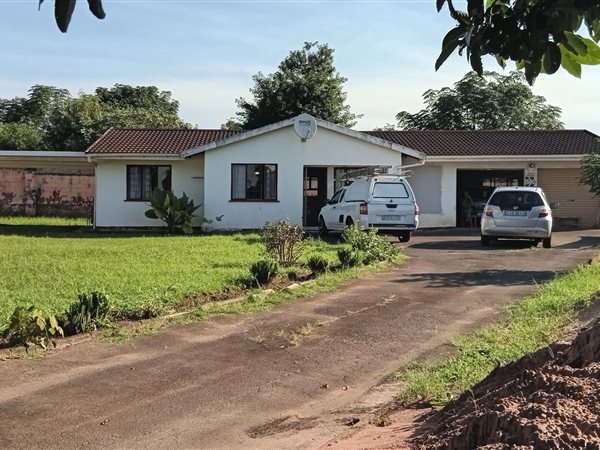 3 Bedroom House 3 Bedroom House