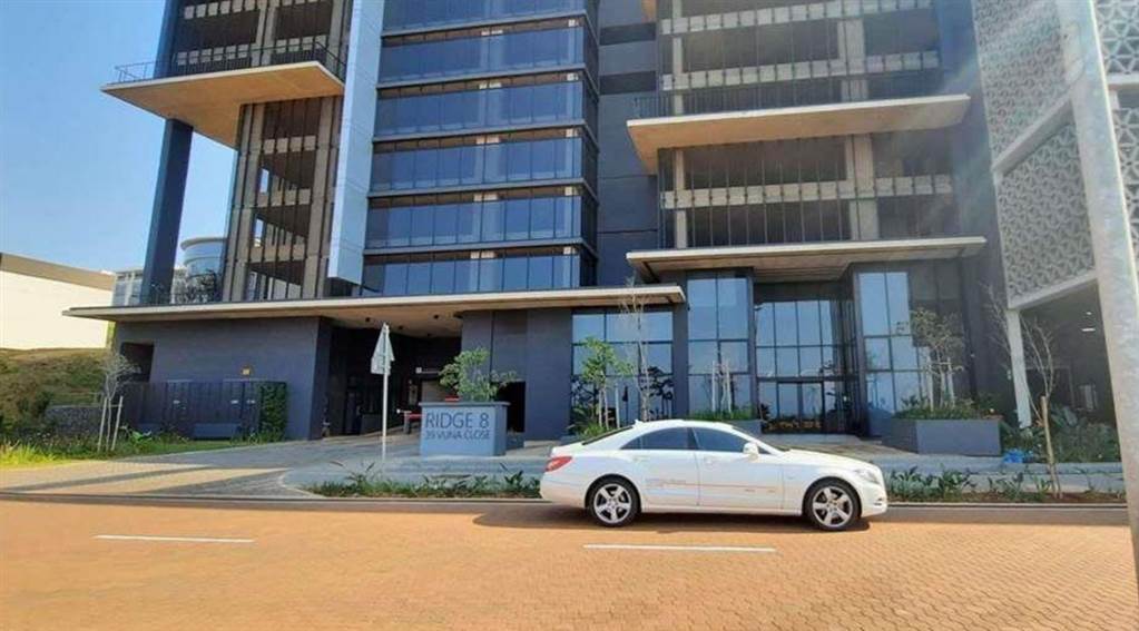 256  m² Office Space in Umhlanga Ridge photo number 1