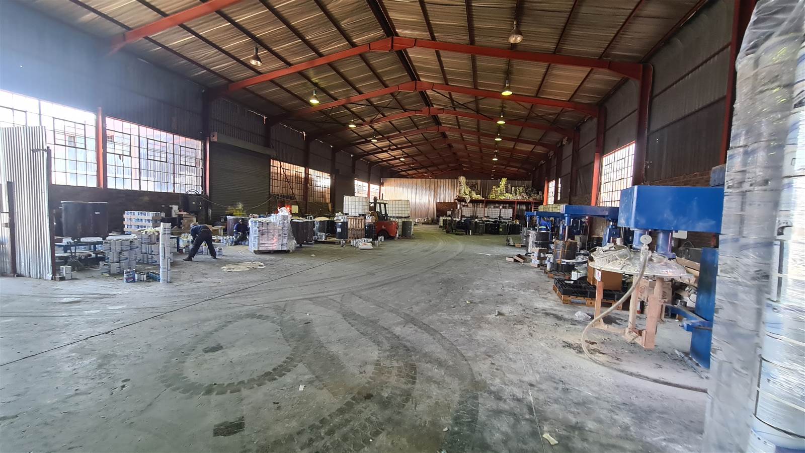 1500  m² Industrial space in Brakpan North photo number 12