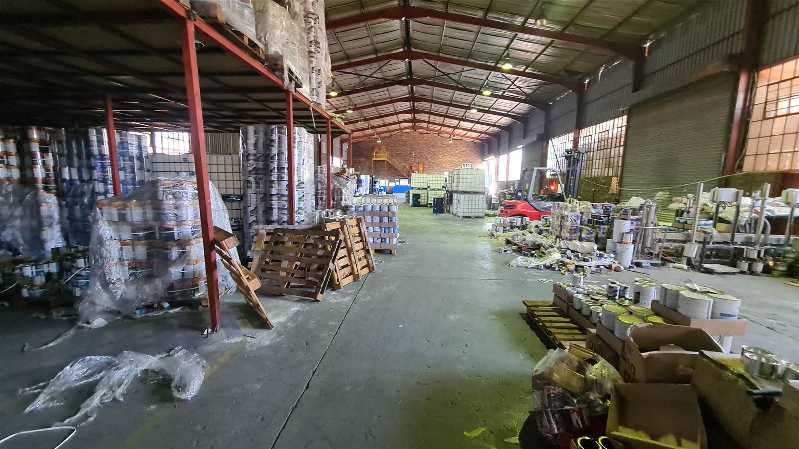 1500  m² Industrial space in Brakpan North photo number 16