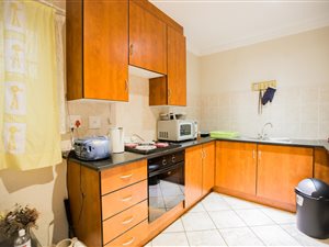 1 Bed Townhouse in Willow Park Manor