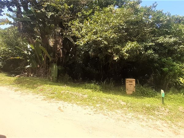 1383 m² Land available in Leisure Bay