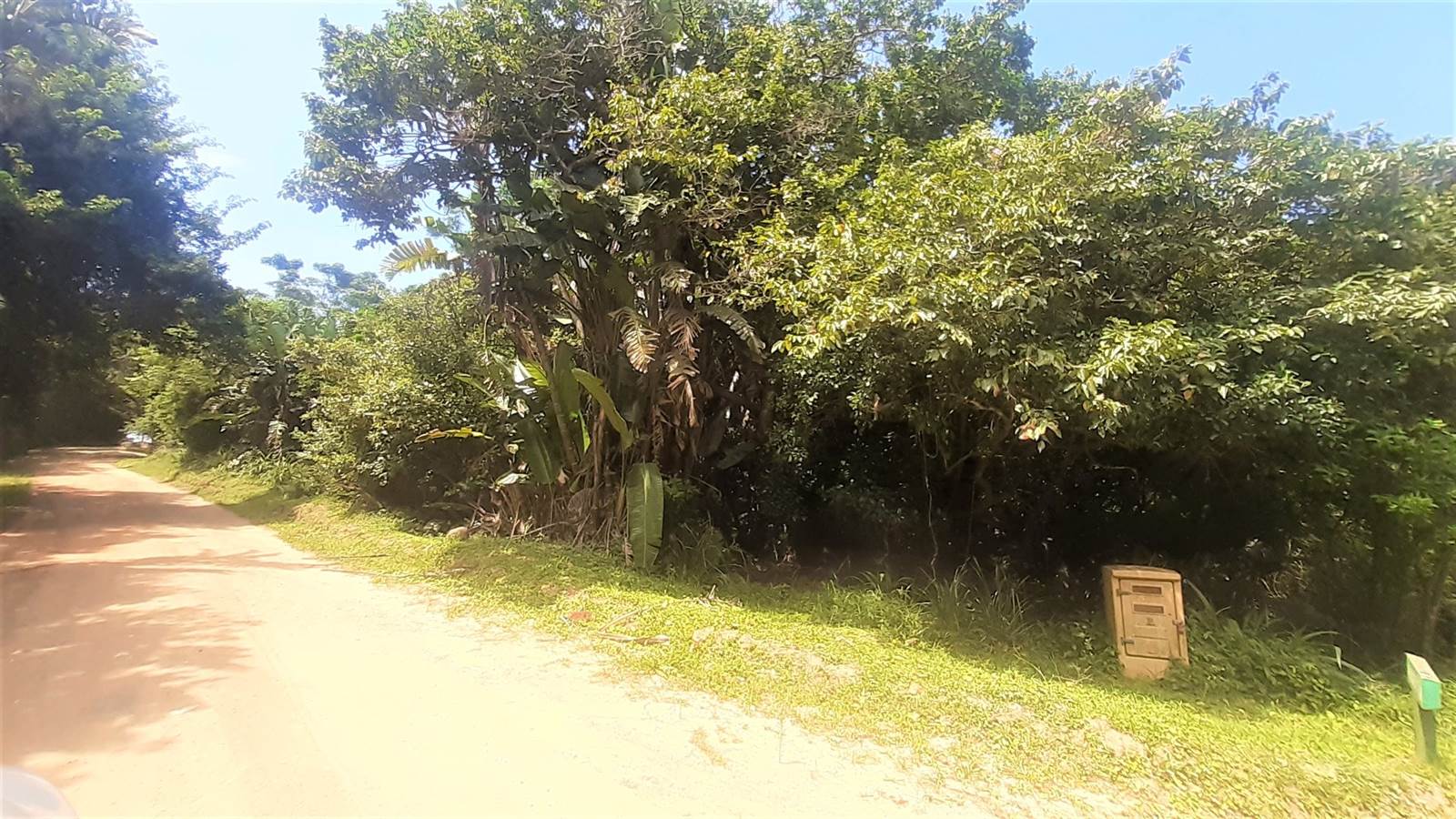 1383 m² Land available in Leisure Bay photo number 2