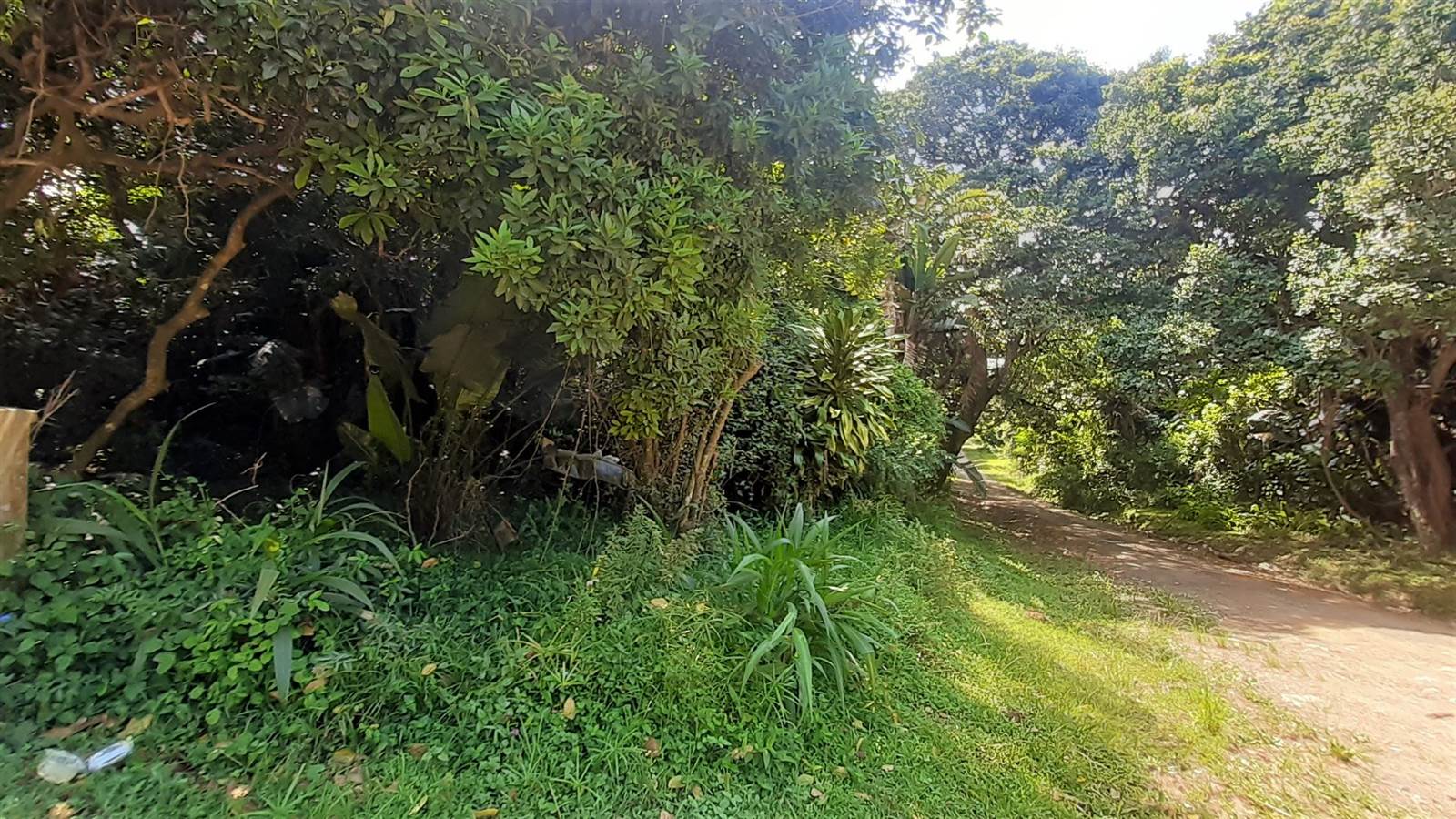 1383 m² Land available in Leisure Bay photo number 5