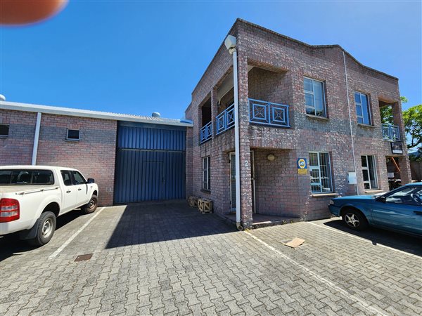401  m² Industrial space in Bellville Central
