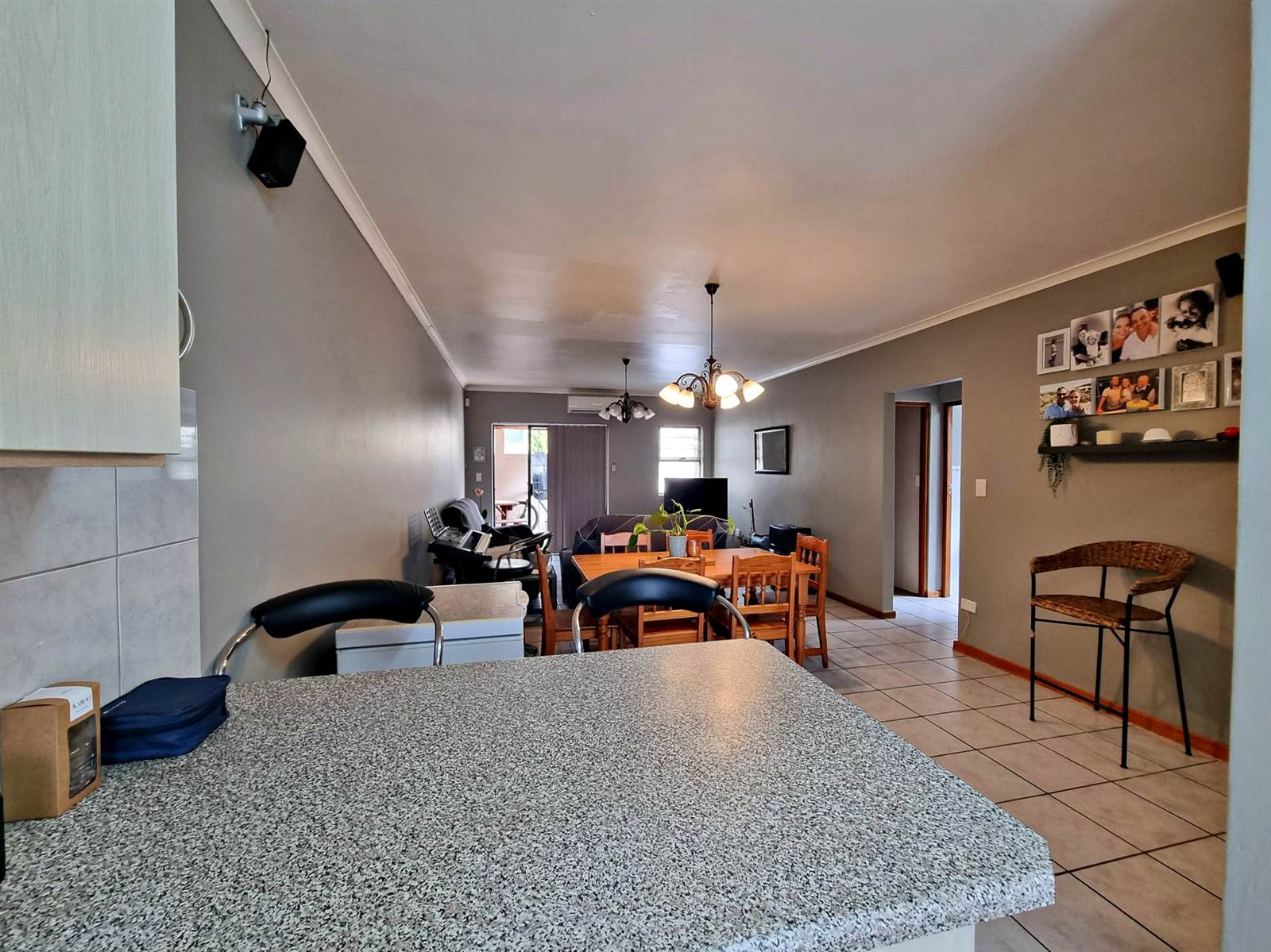 2 Bed Townhouse in Swellendam photo number 7
