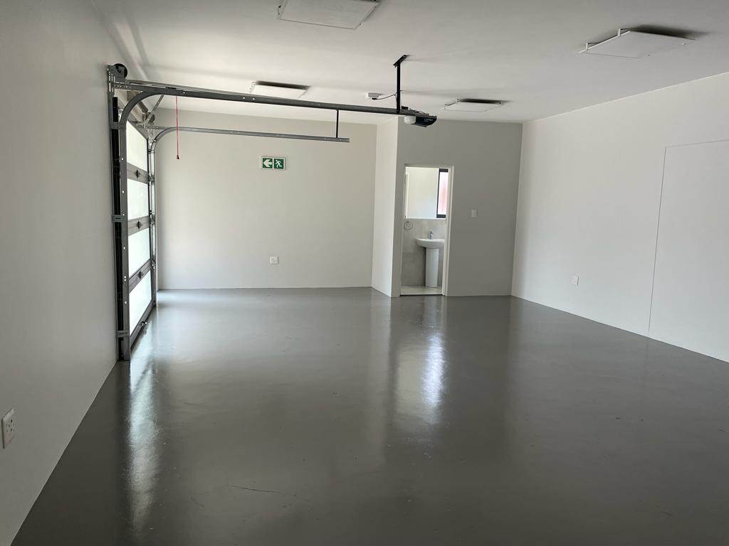 240  m² Commercial space in Halfway House photo number 10
