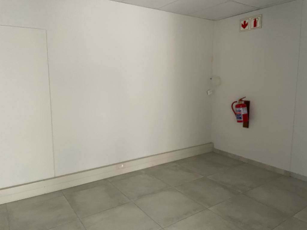 240  m² Commercial space in Halfway House photo number 23
