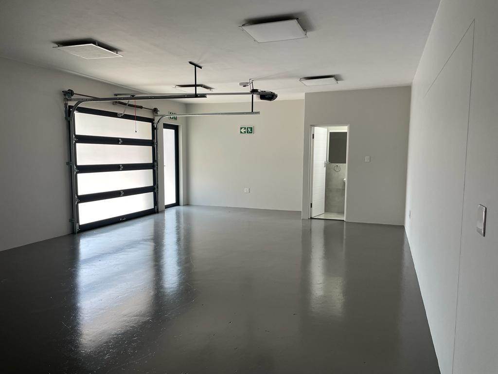 240  m² Commercial space in Halfway House photo number 14